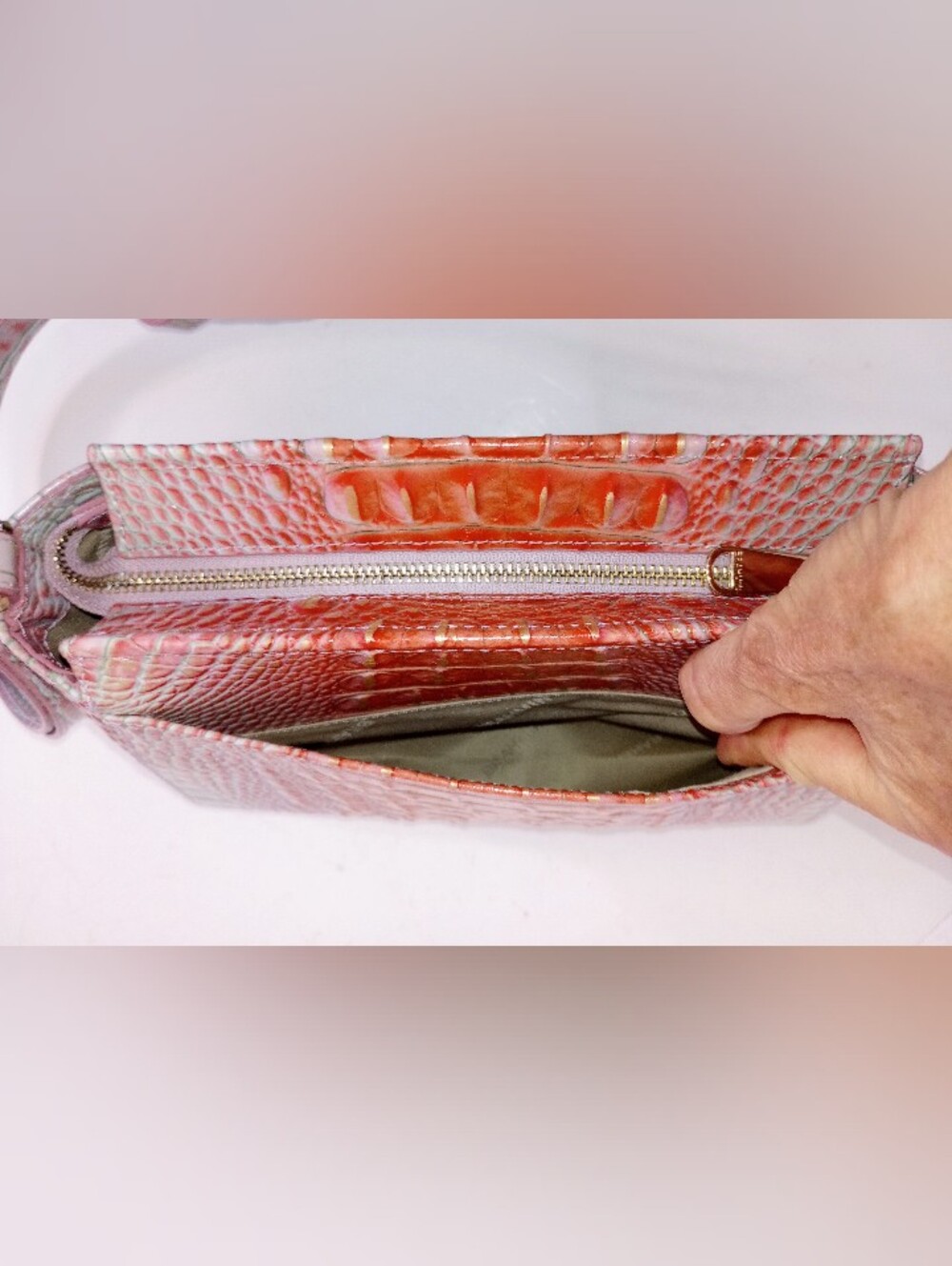 NWT Brahmin Hillary, Flirty Ombre Melbourne Crocodile Embossed Leather Crossbody - Picture 13 of 13